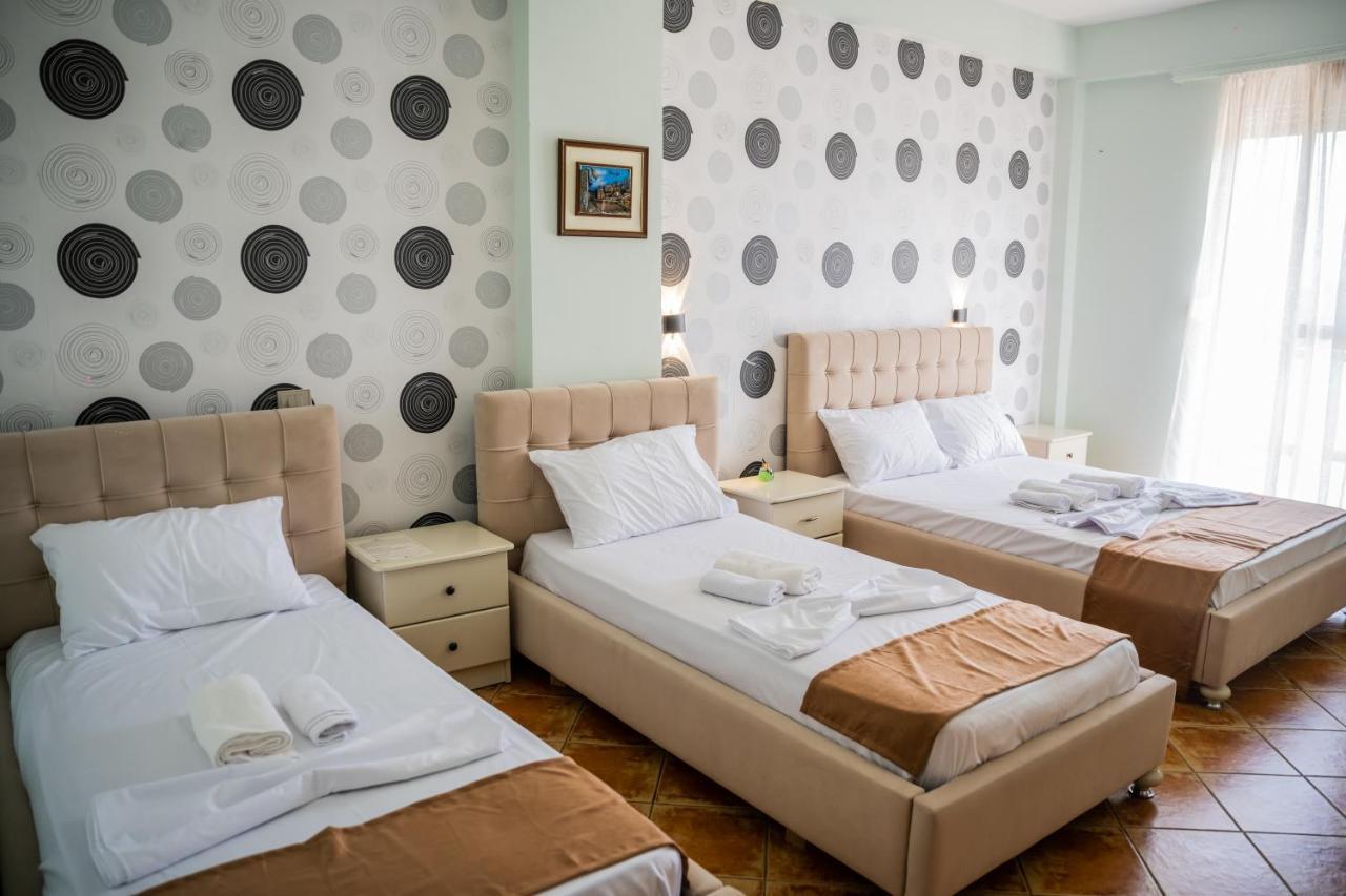 Hotel Panorama Хімара Екстер'єр фото